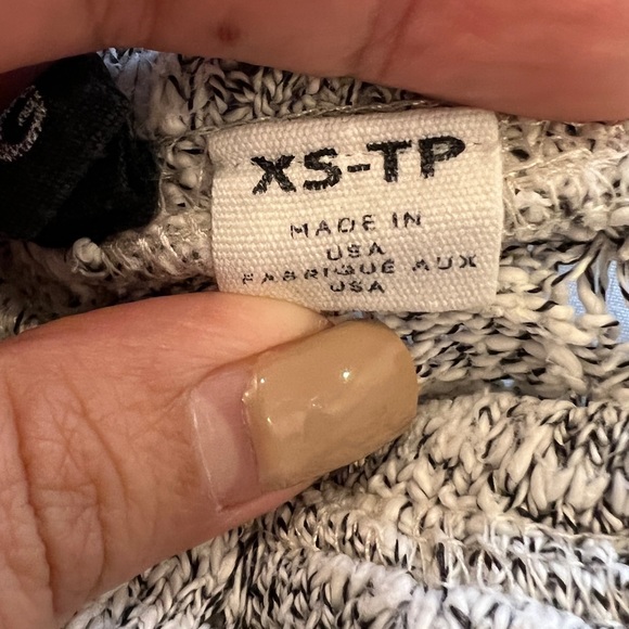 BDG XS cropped sweater - Picture 4 of 5